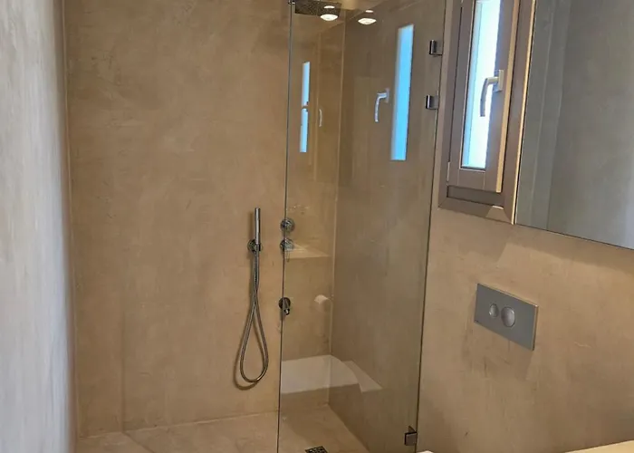 Mary's Luxury 2 *